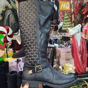 Ladies Boots